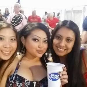 Meet your Posher, Crystal